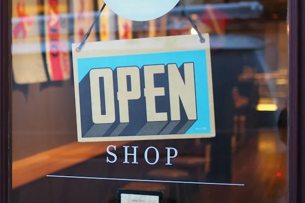 Commercial property listings